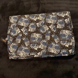 NWOT Laurel Burch hanging travel bag